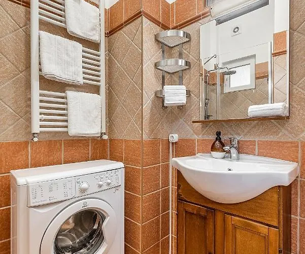 Then & Now Apartment